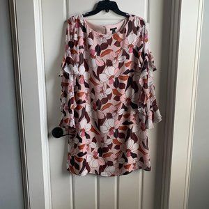 Ann Taylor - Floral dress